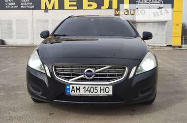 Універсал Volvo V60 Cross Country 2012 в Житомирі