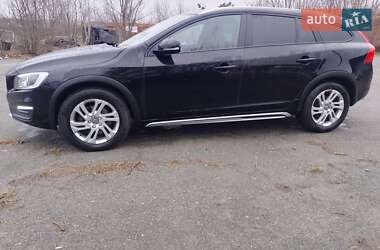 Універсал Volvo V60 Cross Country 2018 в 