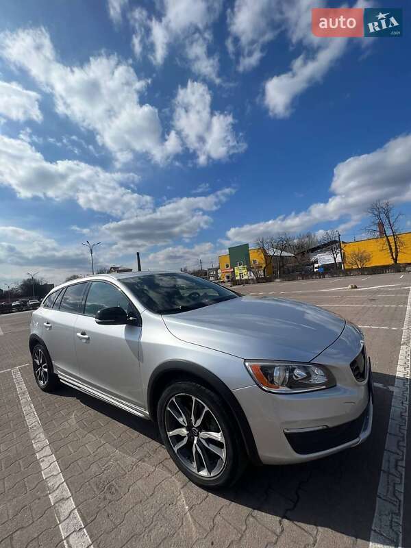 Універсал Volvo V60 Cross Country 2016 в Житомирі фото 2 Універсал Volvo V60 Cross Country 2016 в Житомирі