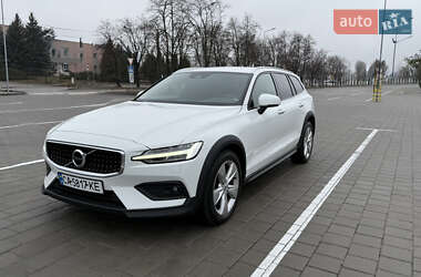 Универсал Volvo V60 Cross Country 2020 в Черкассах