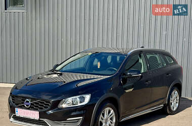 Универсал Volvo V60 Cross Country 2017 в Ровно
