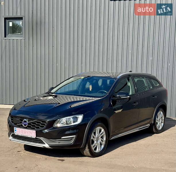 Volvo V60 Cross Country 2017