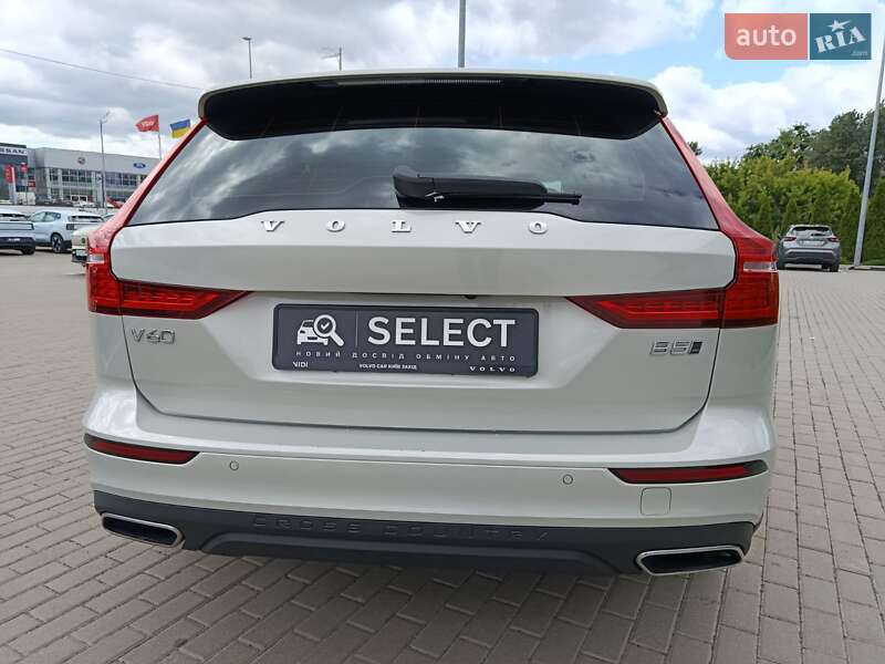 Універсал Volvo V60 Cross Country 2020 в Києві