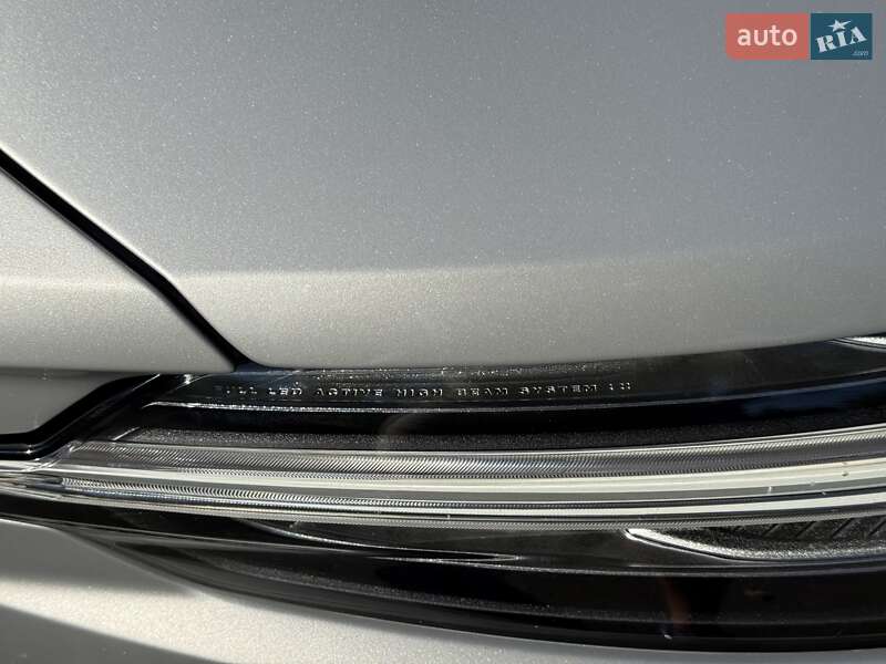Универсал Volvo V60 Cross Country 2024 в Киеве