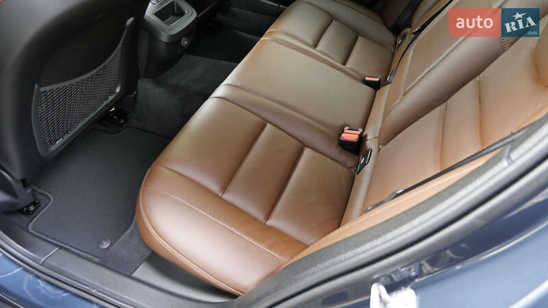 Універсал Volvo V60 Cross Country 2020 в Львові фото 66 Універсал Volvo V60 Cross Country 2020 в Львові