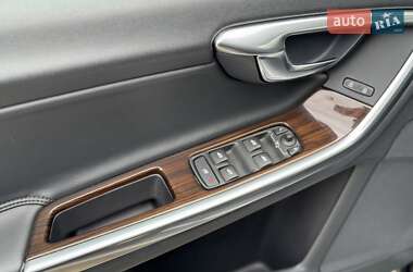 Універсал Volvo V60 Cross Country 2018 в 