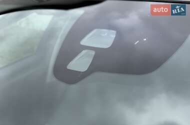 Універсал Volvo V60 Cross Country 2018 в 