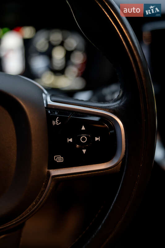Универсал Volvo V60 Cross Country 2019 в Львове фото 62 Универсал Volvo V60 Cross Country 2019 в Львове