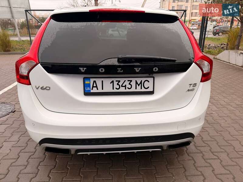Універсал Volvo V60 Cross Country 2016 в Рівному