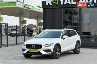 Універсал Volvo V60 Cross Country 2020 в Львові