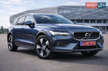 Універсал Volvo V60 Cross Country 2020 в Львові