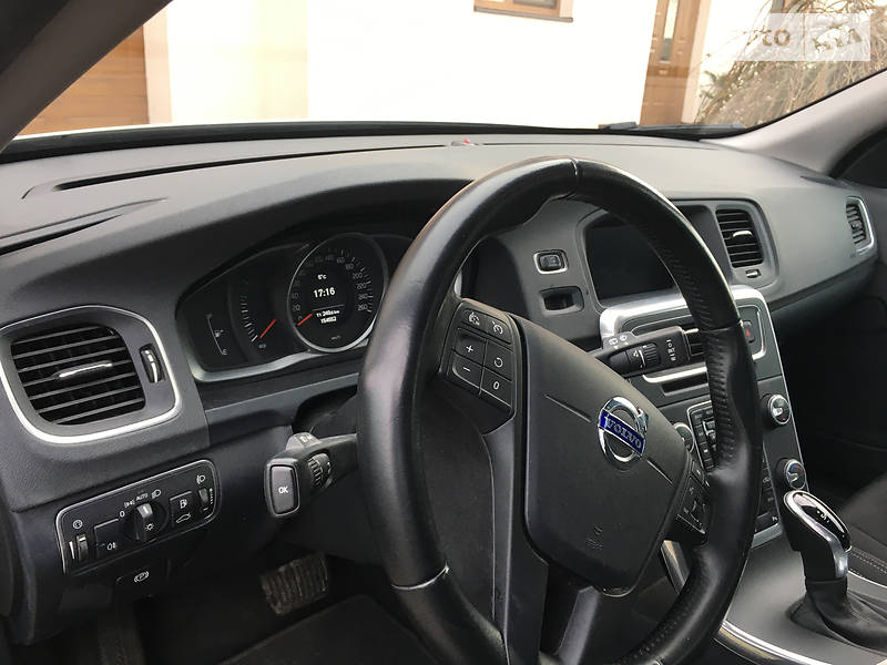 Універсал Volvo V60 2017 в Луцьку фото 11 Універсал Volvo V60 2017 в Луцьку