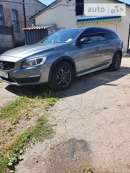 Універсал Volvo V60 2017 в Києві