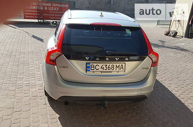 Универсал Volvo V60 2012 в Бродах