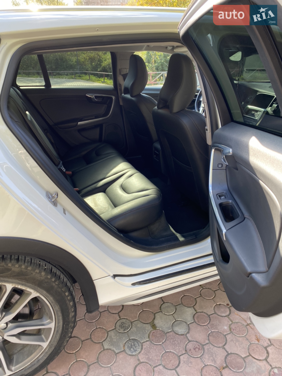 2015 Volvo V60 - мініатюра 3