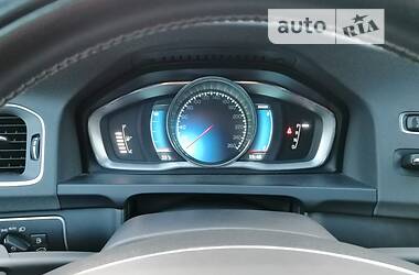 Універсал Volvo V60 2013 в 