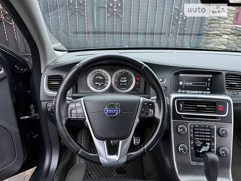 Универсал Volvo V60 2012 в Луцке