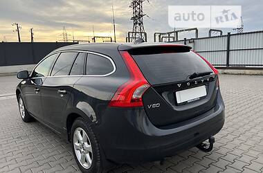 Универсал Volvo V60 2012 в Луцке