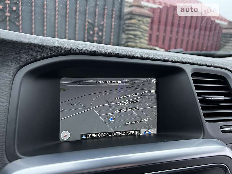 Универсал Volvo V60 2012 в Луцке