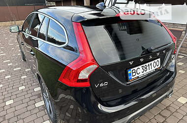 Универсал Volvo V60 2014 в 