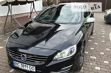 Универсал Volvo V60 2014 в 