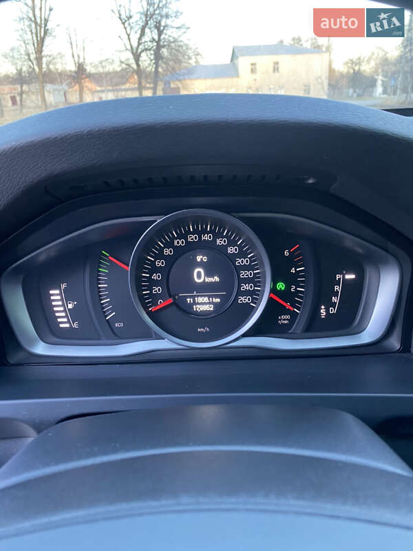 Универсал Volvo V60 2013 в Шостке фото 19 Универсал Volvo V60 2013 в Шостке