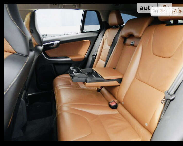 Универсал Volvo V60 2012 в Луцке