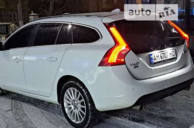 Універсал Volvo V60 2012 в Житомирі