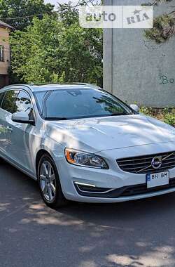 Універсал Volvo V60 2016 в Одесі