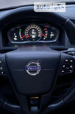Универсал Volvo V60 2015 в Житомире