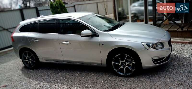 Универсал Volvo V60 2016 в Полтаве