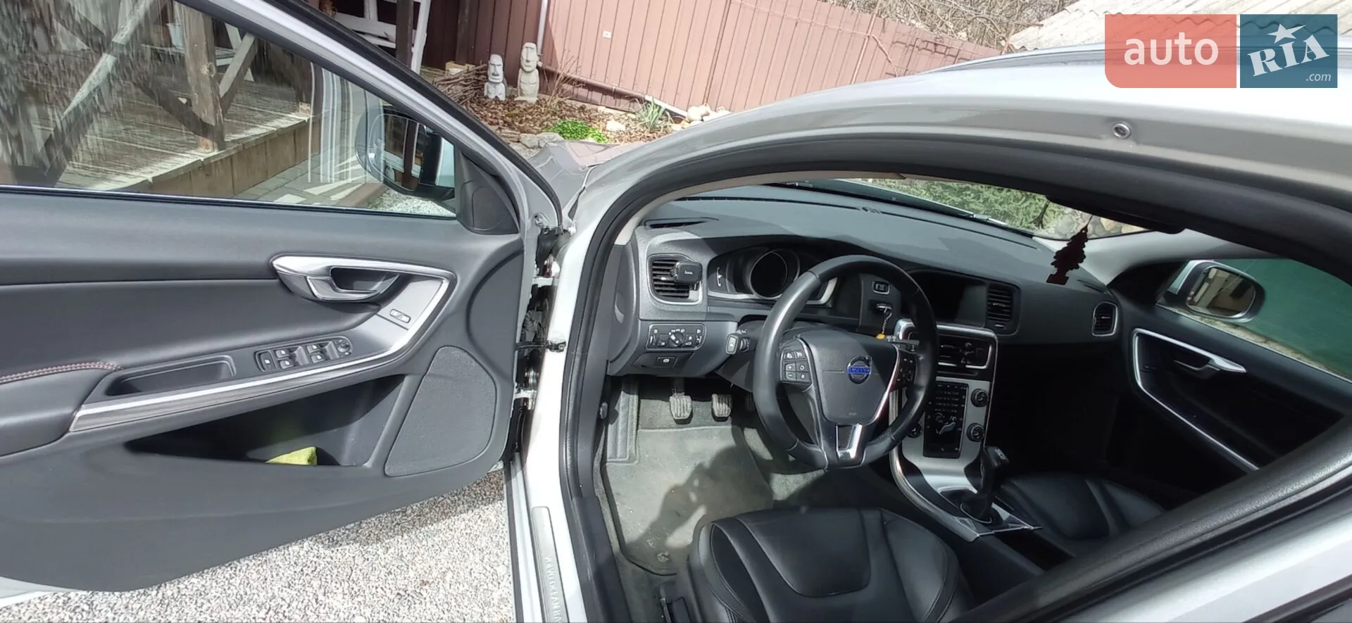 2016 Volvo V60 - мініатюра 15