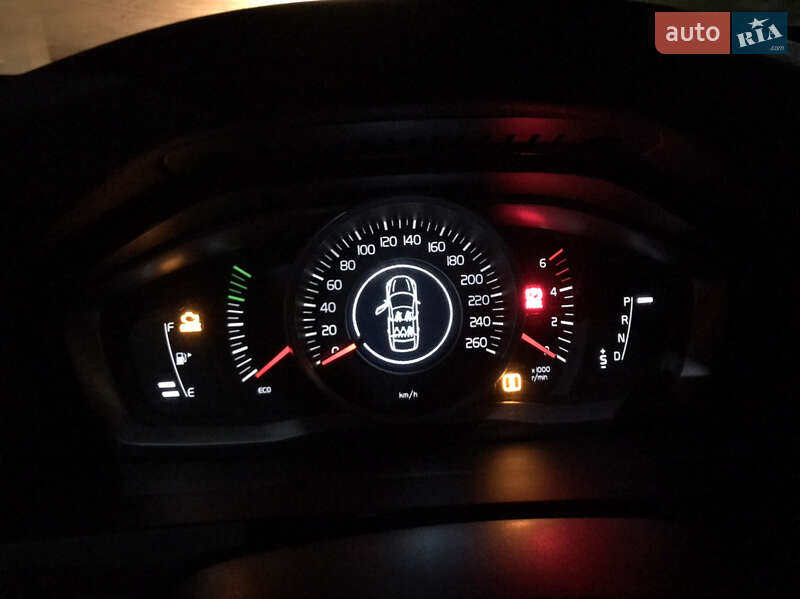 Универсал Volvo V60 2017 в Калуше