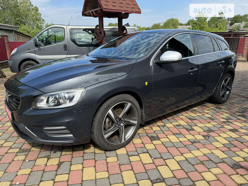 Універсал Volvo V60 2014 в Рівному