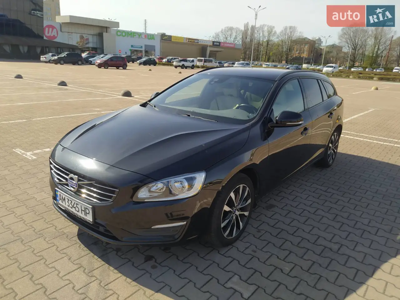 2019 Volvo V60 - мініатюра 61