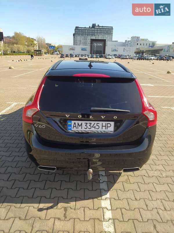 Универсал Volvo V60 2018 в Житомире