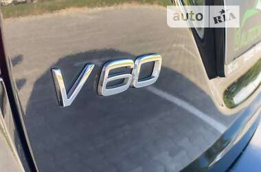 Універсал Volvo V60 2011 в Києві