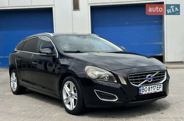 Универсал Volvo V60 2011 в 