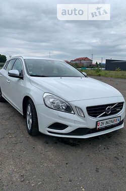 Універсал Volvo V60 2012 в Луцьку