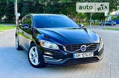 Универсал Volvo V60 2014 в Житомире