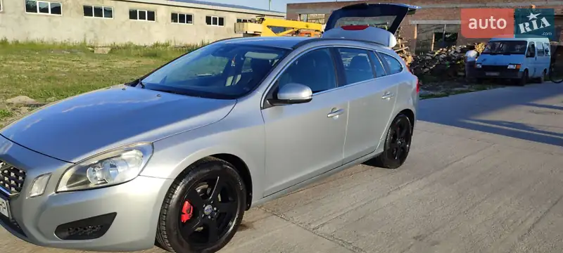 Volvo V60