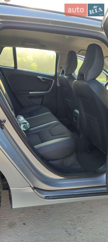 Універсал Volvo V60 2011 в Славуті