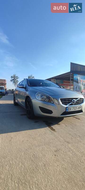 Універсал Volvo V60 2011 в Славуті