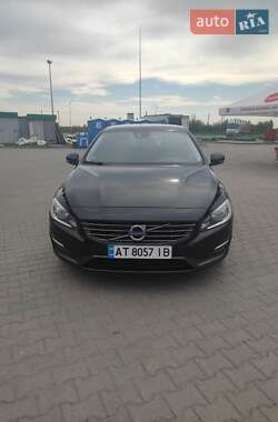 Универсал Volvo V60 2014 в Коломые