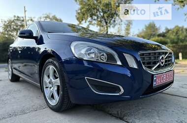 Універсал Volvo V60 2012 в Стрию