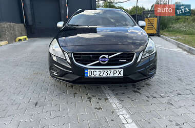 Универсал Volvo V60 2011 в 