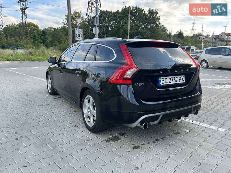 Универсал Volvo V60 2011 в Старом Самборе