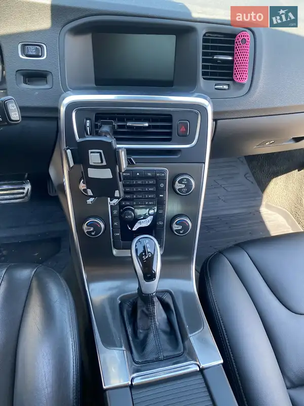 Volvo V60 2014 VIN YV1FW848BE1212761 фото оголошення 12 з 71