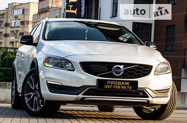 Универсал Volvo V60 2015 в Львове