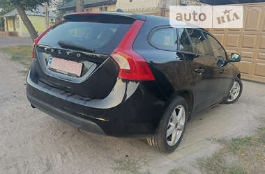 Універсал Volvo V60 2012 в Охтирці